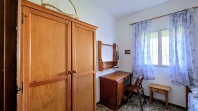 House located near the N-340, just a step away from Conil. Good area. photo 20