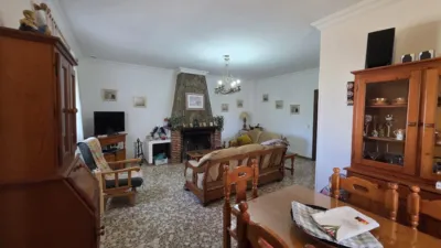 House located near the N-340, just a step away from Conil. Good area. photo 9