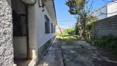 House located near the N-340, just a step away from Conil. Good area. photo 8