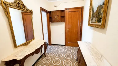 Flat in Eixample, A Step From Avda Barberà photo 4
