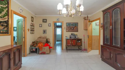 House in Alavarado, opposite L3 Roquetes Metro photo 3