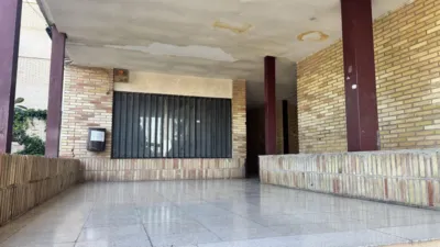 Piso en Cerca del Hospital General y Centro Comercial Gran Vía. photo 22