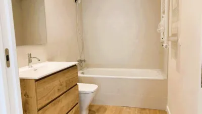 Apartment in the Heart of the Centre and Just Minutes from the Beach. photo 14