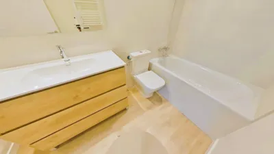 Apartment in the Center and Just Minutes from the Beach. photo 28