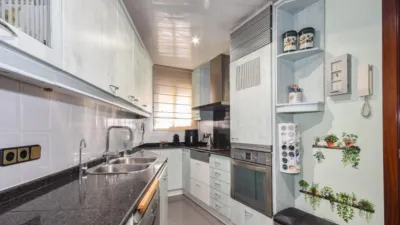 Duplex next to La Creu Alta Square photo 30
