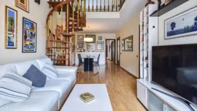 Duplex next to La Creu Alta Square photo 17