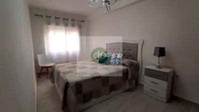 Piso en alquiler en en La Autopista, Próximo A Institutos y Colegios., Pardaleras (Badajoz Capital) de 700 €<span>/mes</span>