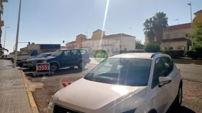 Piso en alquiler en en La Autopista, Próximo A Institutos y Colegios., Pardaleras (Badajoz Capital) de 700 €<span>/mes</span>