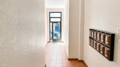 Penthouse on Calle Didac Priu - Sant Boi de Llobregat photo 5