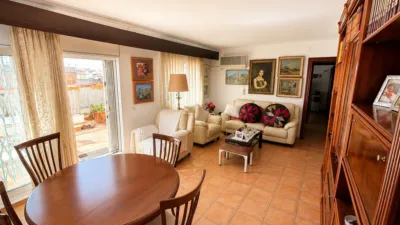 Penthouse on Calle Didac Priu - Sant Boi de Llobregat photo 8