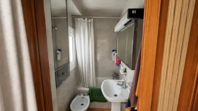 Penthouse on Calle Didac Priu - Sant Boi de Llobregat photo 12