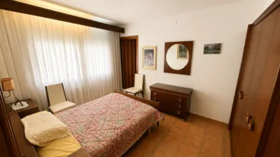 Penthouse on Calle Didac Priu - Sant Boi de Llobregat photo 17