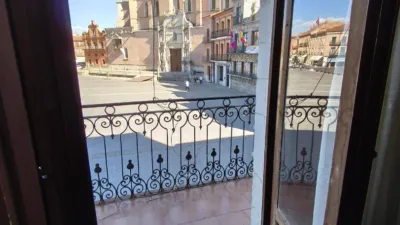 Apartment in a property located on the Main Square of the town. photo 15