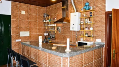 House with Pool in Alcuéscar photo 26