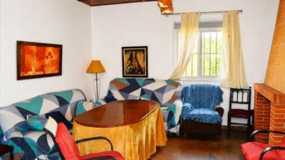 House with Pool in Alcuéscar photo 4