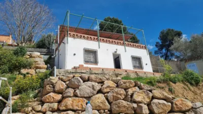 House in A 10 Minutes from the A-2 Motorway photo 9