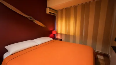 Apartment Just Minutes from La Plaza del Dos de Mayo photo 12