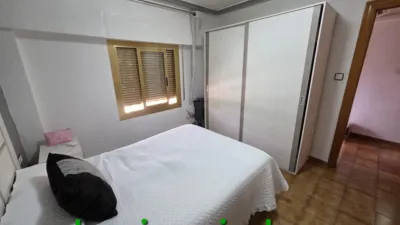 Apartment on 2nd Floor Without Lift, Avenida de Sax Area. photo 12