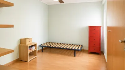 Apartment in Patraix, Close to the Metro Stop photo 4