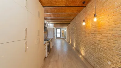 Apartment a few minutes from Montjuïc and the Poble-Sec viewpoint. photo 7