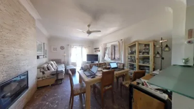 Detached English-Style Villa photo 29