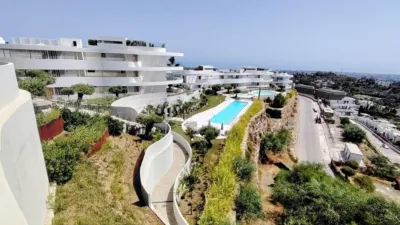 Apartamento en En Benahavis Ubicado Entre Marbella La Zagaleta photo 14
