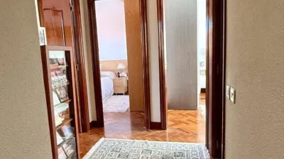 Piso en Junto Juntas Generales. photo 28