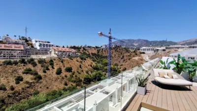 Terraced house in A 200 Mts from La Estacion de Renfe Carvajal photo 4