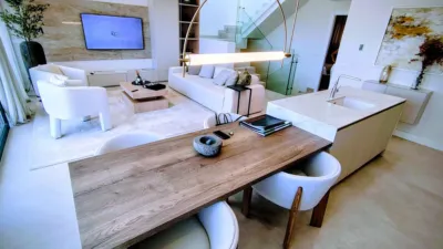 Townhouse just a few steps from the Renfe Carvajal Station photo 13