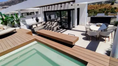 Terraced house in A 200 Mts from La Estacion de Renfe Carvajal photo 2