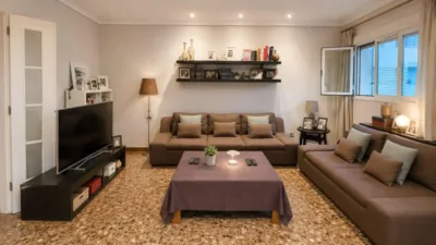 Apartment near Vithas 9 de Octubre Hospital photo 9