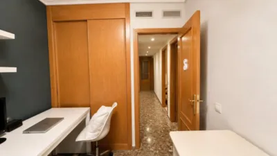 Apartment near Vithas 9 de Octubre Hospital photo 34