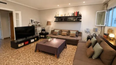 Apartment near Vithas 9 de Octubre Hospital photo 8