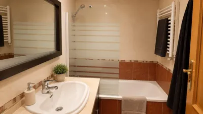 Apartment near Vithas 9 de Octubre Hospital photo 29
