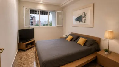 Apartment near Vithas 9 de Octubre Hospital photo 4