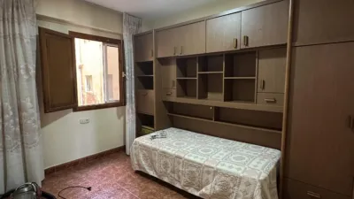Apartment in a Central Square, Surrounded by Amenities. photo 18