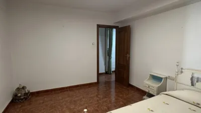 Apartment in a Central Square, Surrounded by Amenities. photo 15