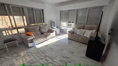 Apartment on Avenida de la Constitución, opposite Barrio Constanza photo 3