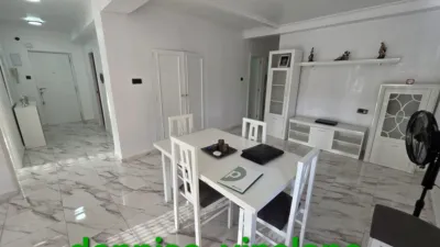 Apartment on Avenida de la Constitución, opposite Barrio Constanza photo 6