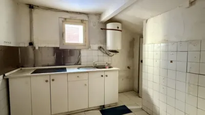 Flat near Lutxana Commuter Rail Station. photo 2
