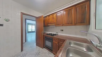 Apartment in the Centre of the Les Clotes neighbourhood. photo 2