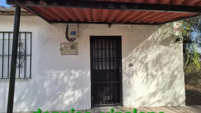Terraced house in Casa Adosada Junto Avenida Reina Sofía photo 3