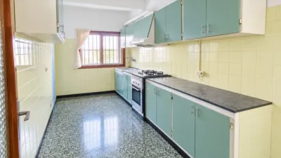 Apartment in A 3 Minutes from La Plaza de España and the Church of the Town. photo 9