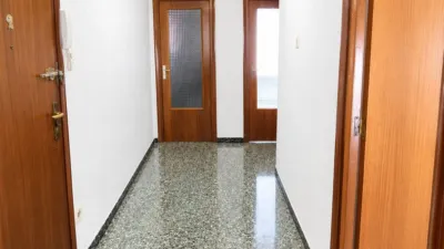 Apartment in A 3 Minutes from La Plaza de España and the Church of the Town. photo 8
