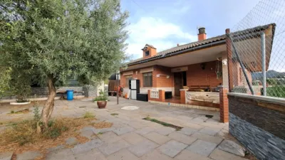 House in La Vall de Montserrat Area photo 29