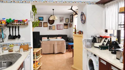 House in the Wonderful Arrecife Neighborhood. photo 5