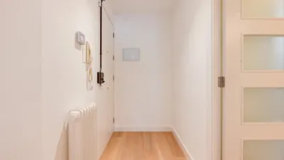 Apartment in the Heart of Molins de Rei Centre photo 38