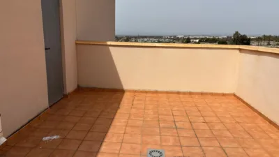 Apartment Opposite Carrefour photo 15