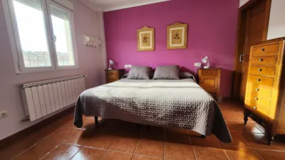 Terraced house in a row of houses close to Calle Mayor and Plaza San Roque photo 12