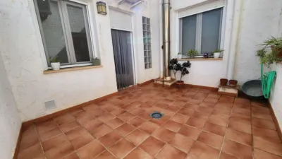 Terraced house in a row of houses close to Calle Mayor and Plaza San Roque photo 22